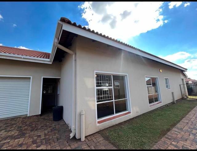 3 BEDROOM PROPERTY TO RENT IN VAALPARK